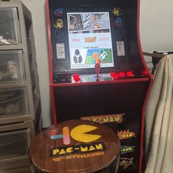 Arcade System & PAC-man Stool