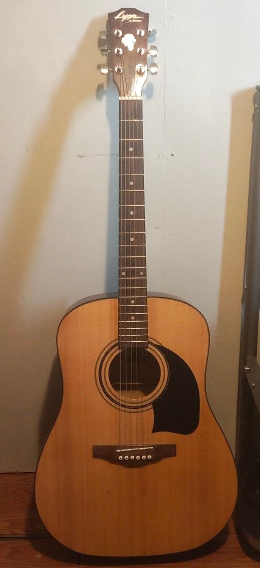 Lyon Acoustic Guitar