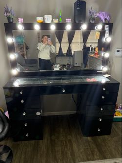 Make up vanity
