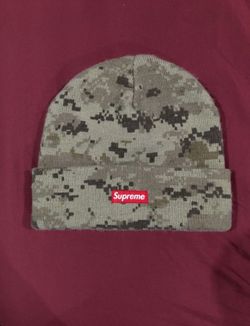 SUPREME DIGI CAMO BEANIE F/W 2017
