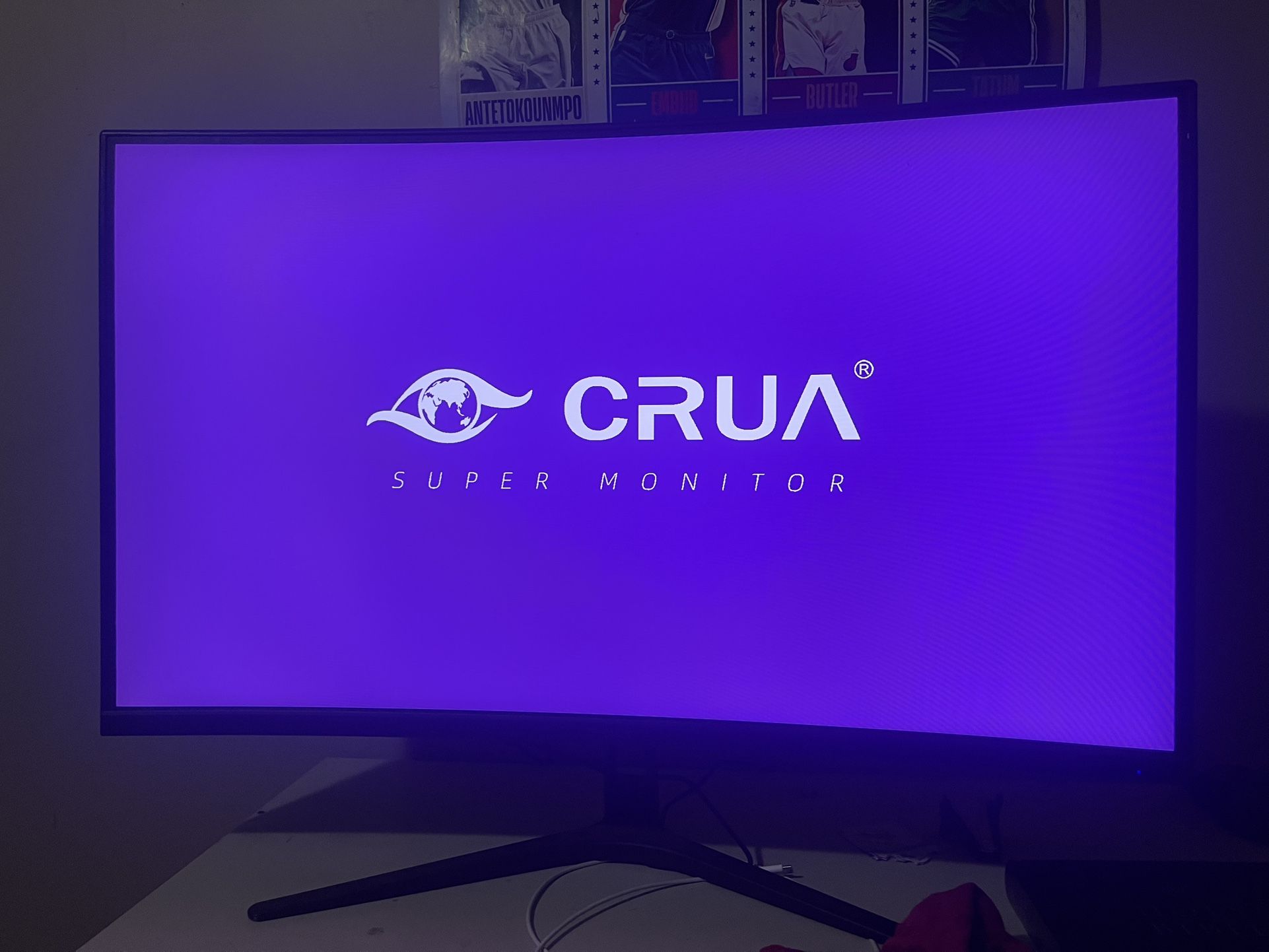 Crua 32” Curved Gaming Monitor- 180Hz FHD 1080P, 1ms GTG, FreeSync, 100 sRGB, DP/HDMI Black