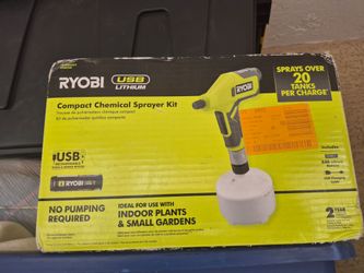 USB Lithium
Cordless Compact
Sprayer