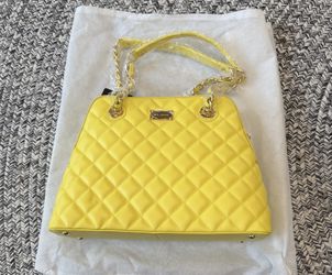 NWT St. John leather Yellow Quilted Shoulder Bag