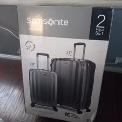 Airplane Luggage Brand New $200