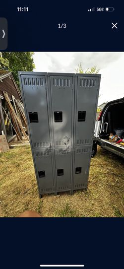 Uline Industrial Metal Lockers