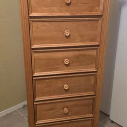 Baby's Dream Furniture Chest and Dresser