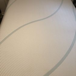 Tempurpedic Adapt Medium Mattress And Bed Frame