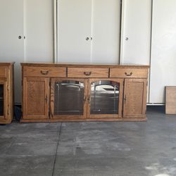 Diner buffet and breakfast console