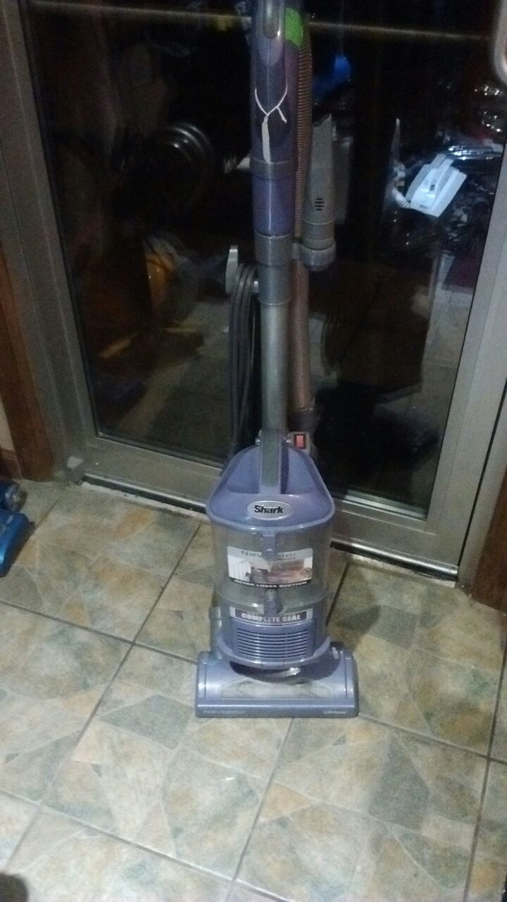 Shark upright vacuum used