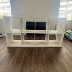 Bookshelf – Good Condition 