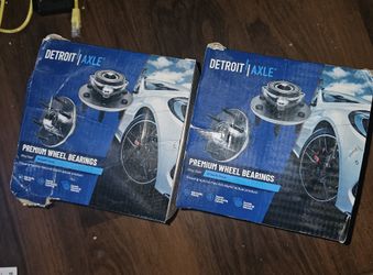 Front Hub/Wheel Bearings