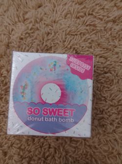 Girls kids Donut bath bomb