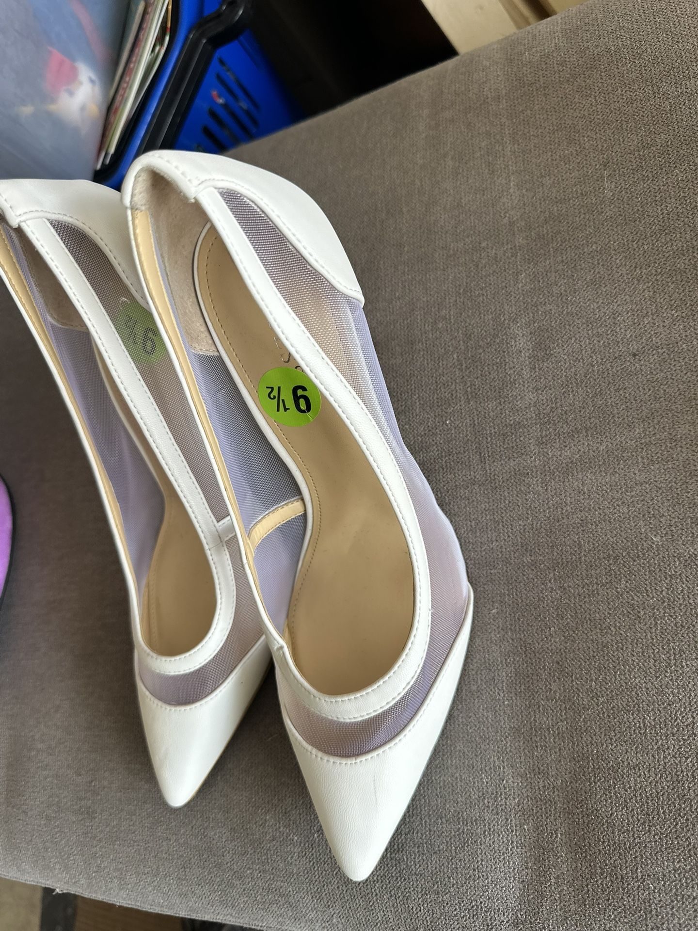 White High Heel Guess 9 1/2