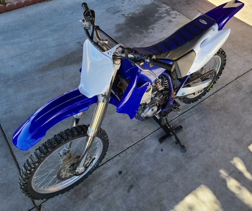 Photo 01 Yamaha Yz250f