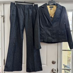 Elegant European Brand Apostrophe Blue Jean Set - Size 10