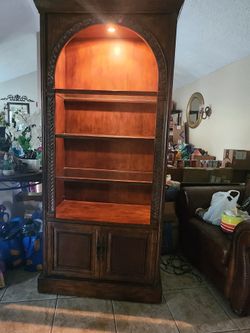 Cabinet 35x84
