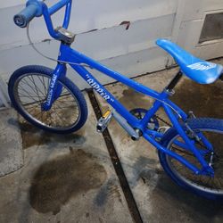 2010 SE Freestyle RIPPER BMX Looptail BIKE