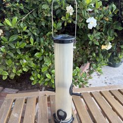 Quick-Clean Medium Seed Tube Bird Feeder Wild Birds Unlimited