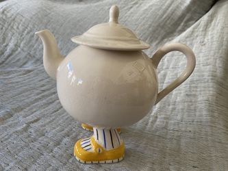 Walking Ware | Napiorkowska, Danka | Michell, Roger | V&A