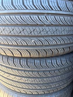 (2) 235/55R18 PAIR OF USED TIRES CONTINENTAL 80% LIFE !!