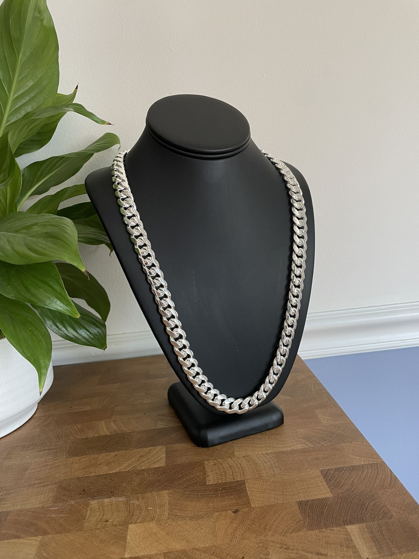 Solid Sterling Silver Cuban Link 26 Inch Length 225.7 Grams