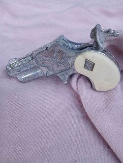 Derringer cap gun and derringer toy gun