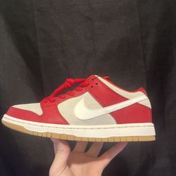 Nike SB Dunk Low ‘Valentines Day 2015’ Size 7.5M 