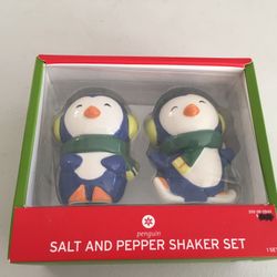 Penguin Salt & Pepper Shaker Set