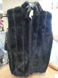 X-LARGE or large faux fur vest