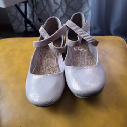 Size 5 Pink Nude Flats