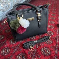 New Handbag It’s Very Beautiful For Women 