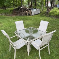 Outdoor Table and Chairs Set