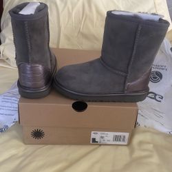 Ugg Toddler Size 12