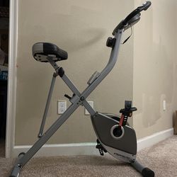 Stationary Exerpeutic Folding Exercise Bike with Working Digital Display – $50