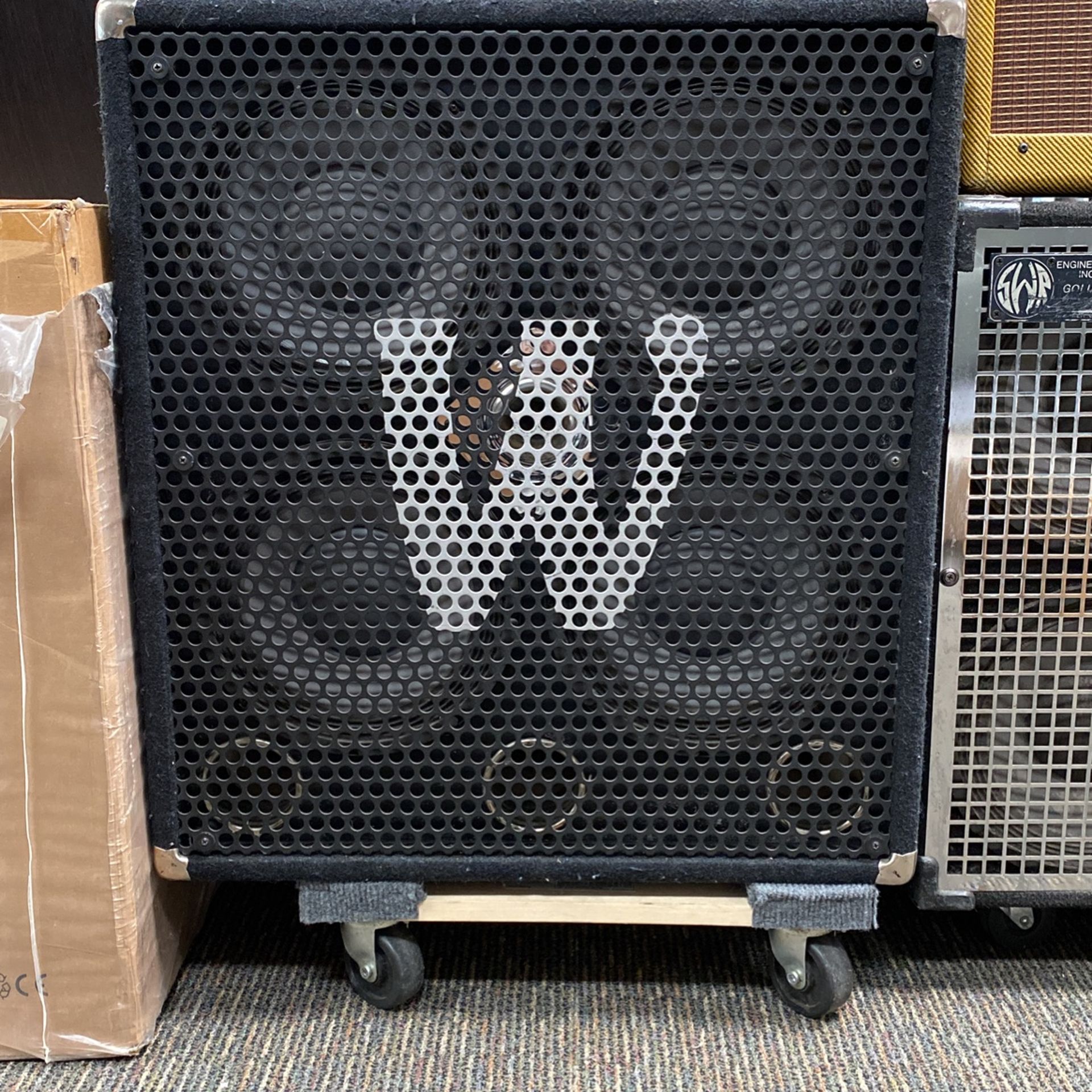 Warwick W411 Pro 600 Watt 8 Ohm Bass Speaker Cabinet