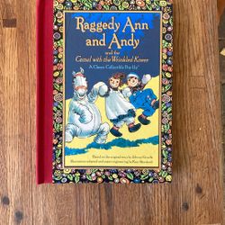 Raggedy Ann and Andy and the Camel with the Wrinkled knees. A Classic Collectible, Pop-Up Book