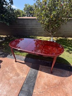 Dinning table