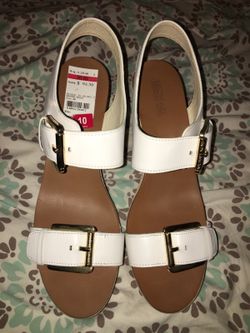 Michael Kors wedges size 10