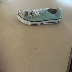 Girls Size 5, Converse
