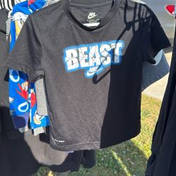 Boys Nike Shirt Size 3t