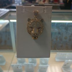 Tiger Pendant 