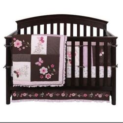 sturdy convertible crib for kids 