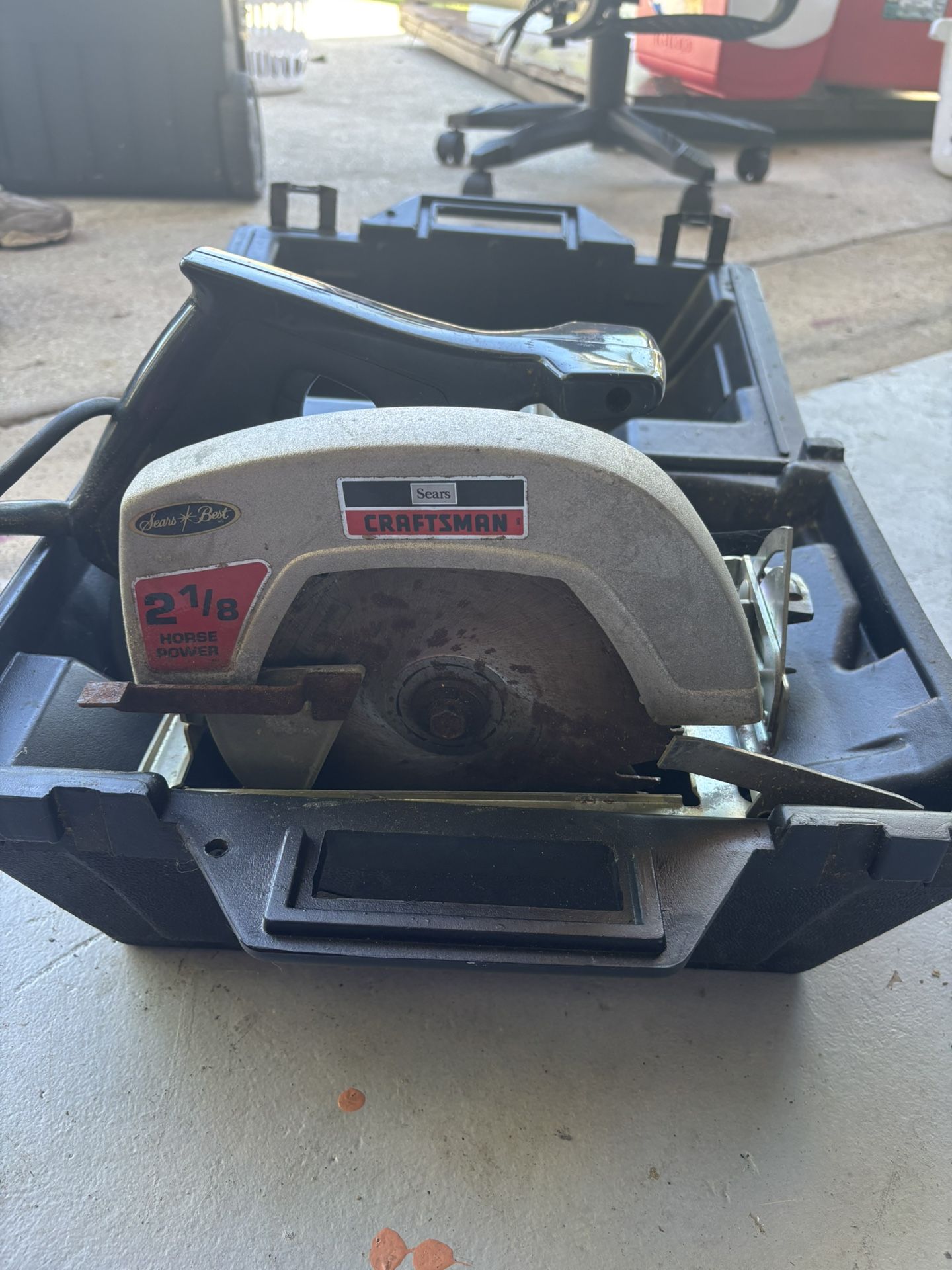 Electric sander