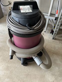 Minuteman 6-Gal Bio-Haz Vac — NEW FILTER