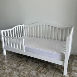 Toddler Bed With Mattress