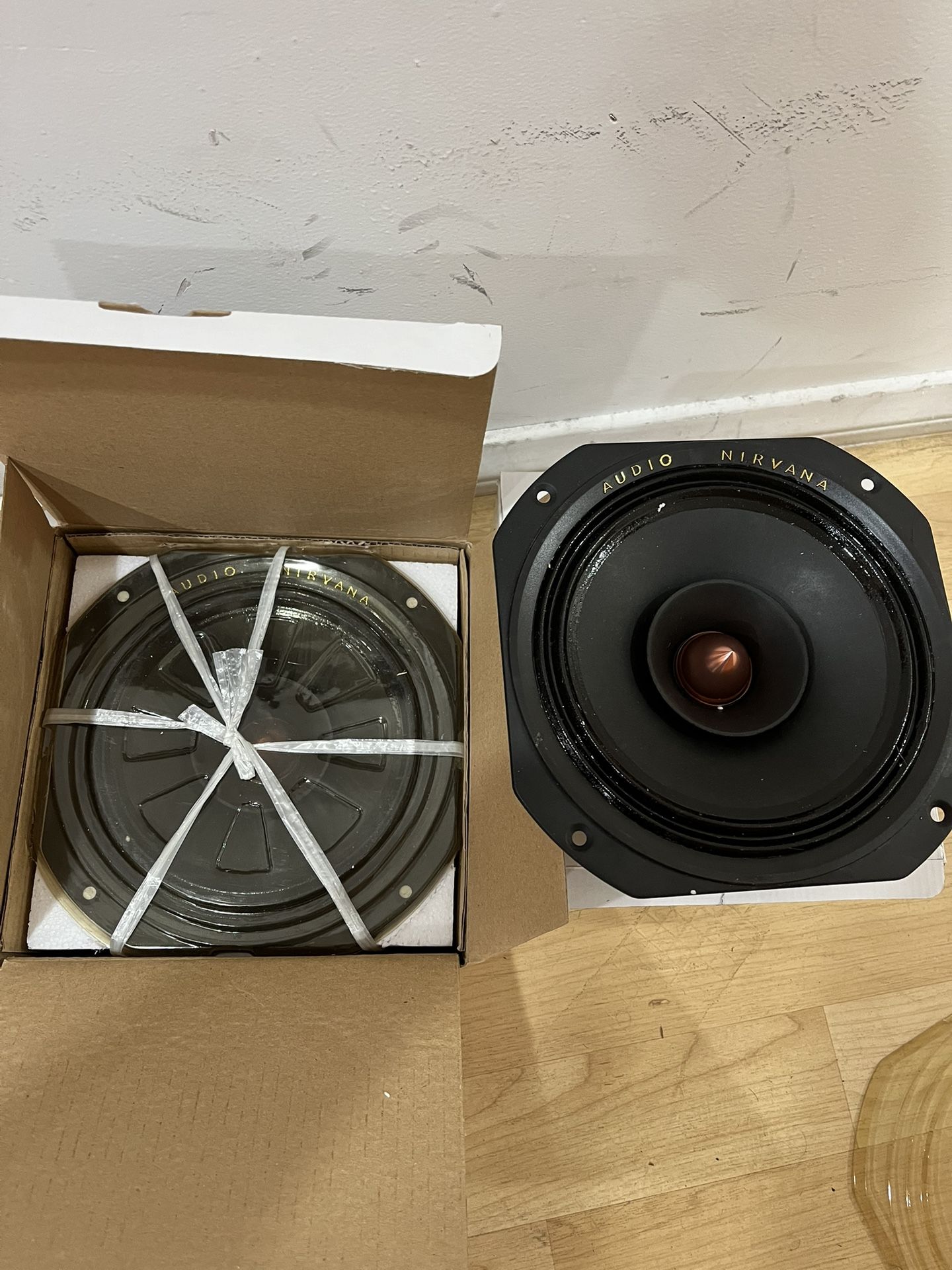 New Audio Nirvana Super 8 Speakers