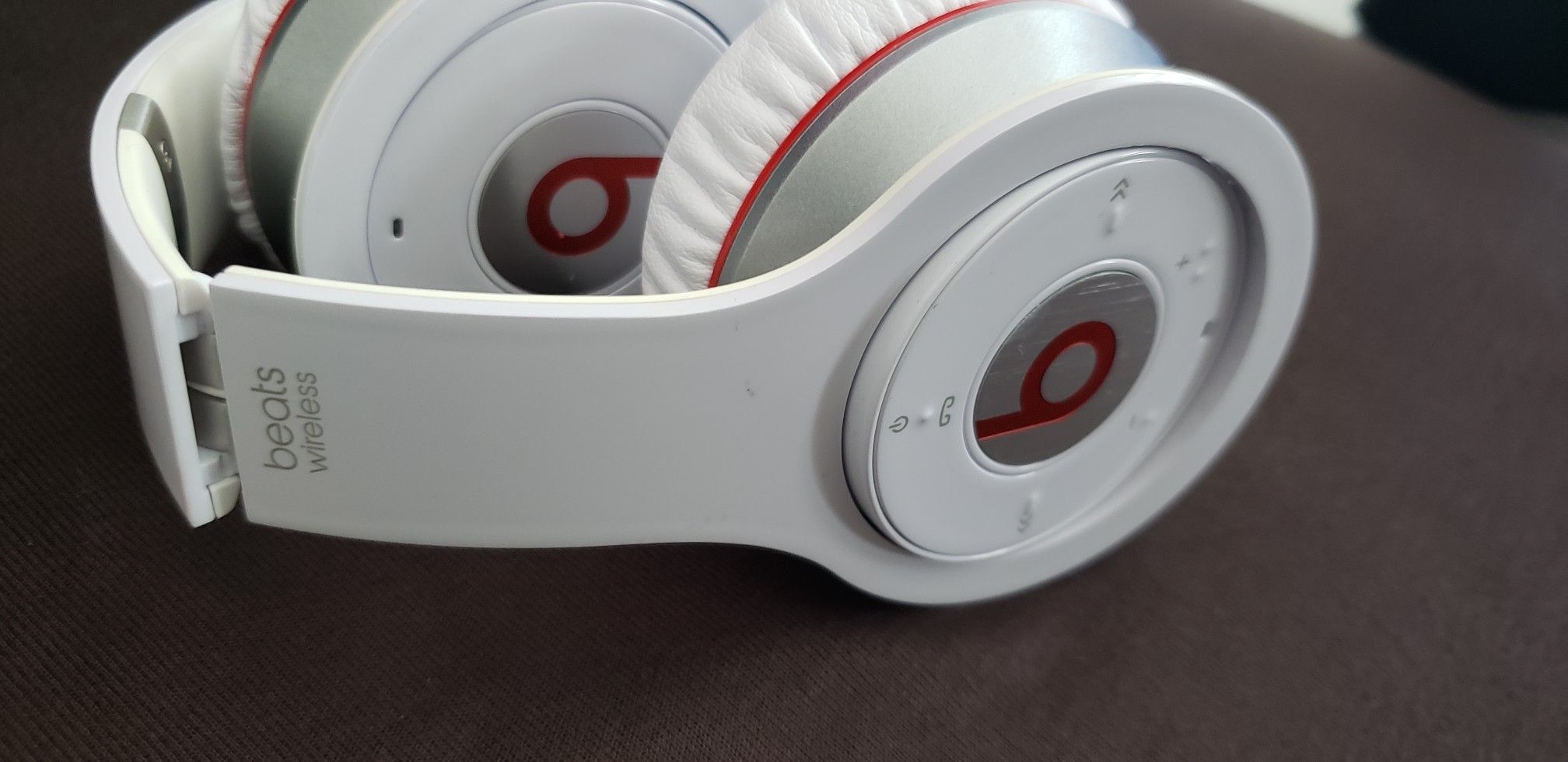 Beats Wireless