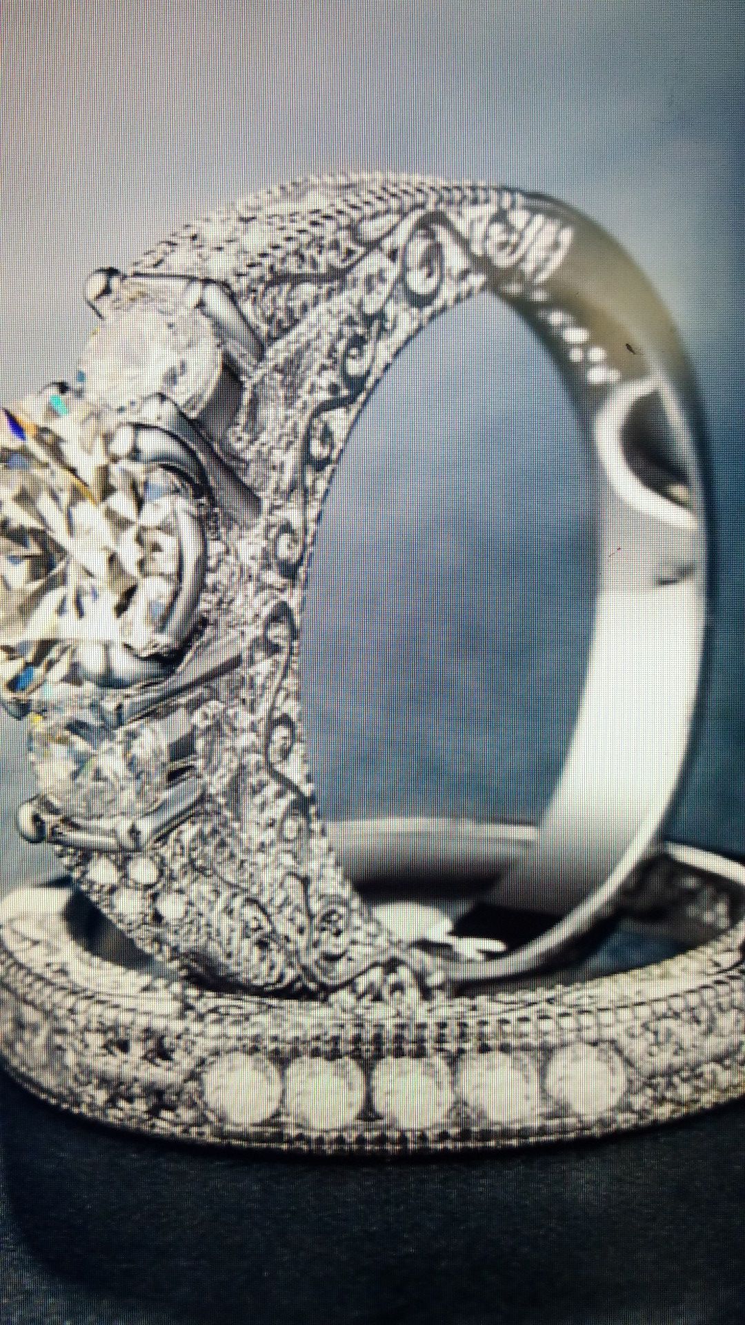 Women's slassic wedding engagement promises ring set