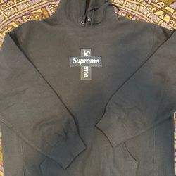 Supreme Hoodie 