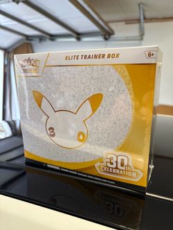 pokemon 30th celebration etb
